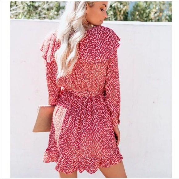 NWOT VICI ROSE PETALS RUFFLE DRESS - S - Picture 2 of 3